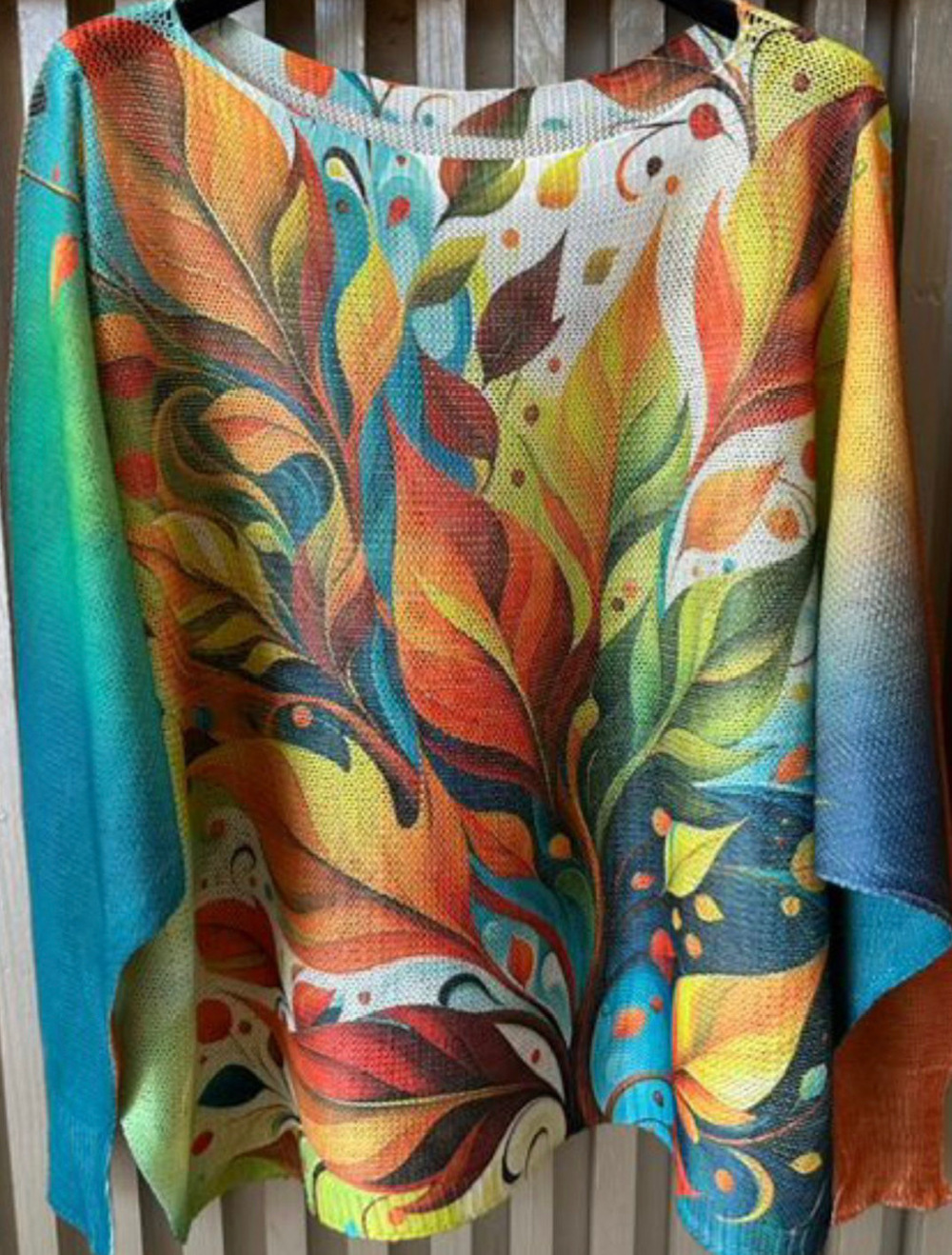 L225 | Loowie Blue Fall Leaves Round Neck Printed Knit Sweater | One Sze S-L